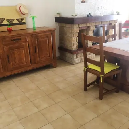 Avec Jardin A Avec Piscine Privee Ouverte Toute L'annee Villa